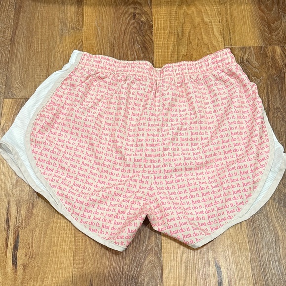 Nike “Just Do It” Women’s Tempo Running Shorts (Size: Medium)(EUC) - Picture 4 of 15